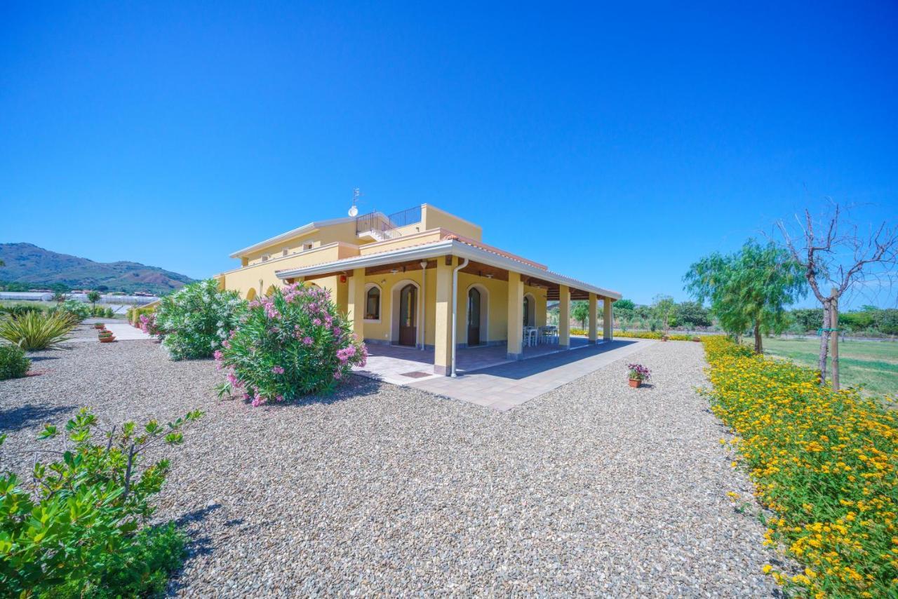 Minissale Farmhouse Calatabiano Exterior photo