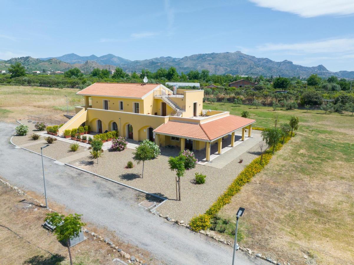 Minissale Farmhouse Calatabiano Exterior photo